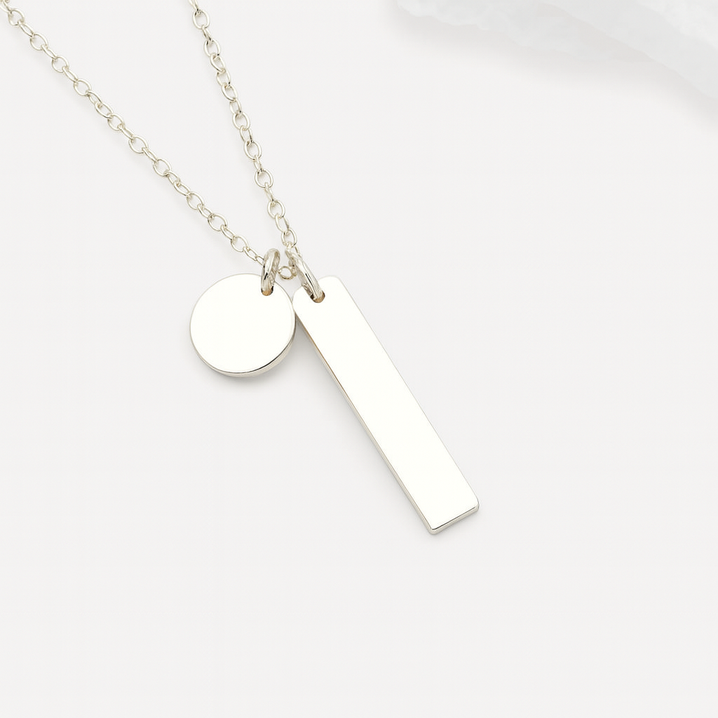 Armonia d’Oro – Collana Minimal con Doppio Ciondolo